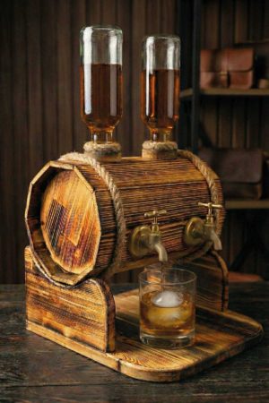 Doğal Ahşap Fıçı Sunum Standı - Çift Musluklu Dekoratif İçecek Çeşmesi